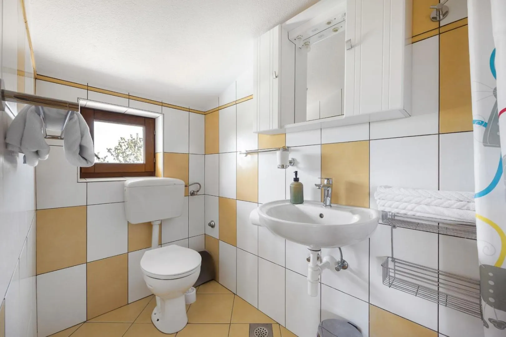 Villa Bucks Near Porec For 20 Persons With Sea View, Whirlpool, Sauna & Fitness Visnjan Croatia
